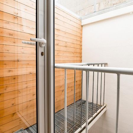 ホテル Monreal Boutique Townhouse - R024Rm5 パオーラ エクステリア 写真